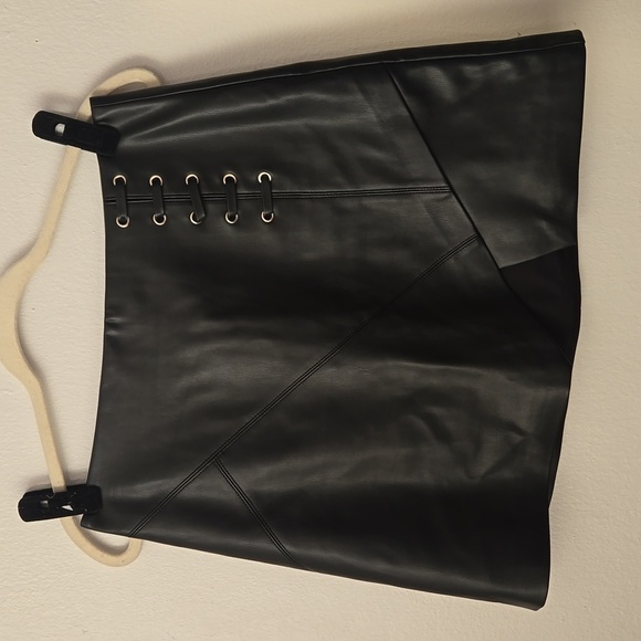 Faur leather mini skirt Sz S - Picture 2 of 12
